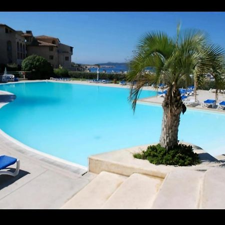Appartement T2 - Bord De Mer - Piscine Six-Fours-les-Plages Bagian luar foto