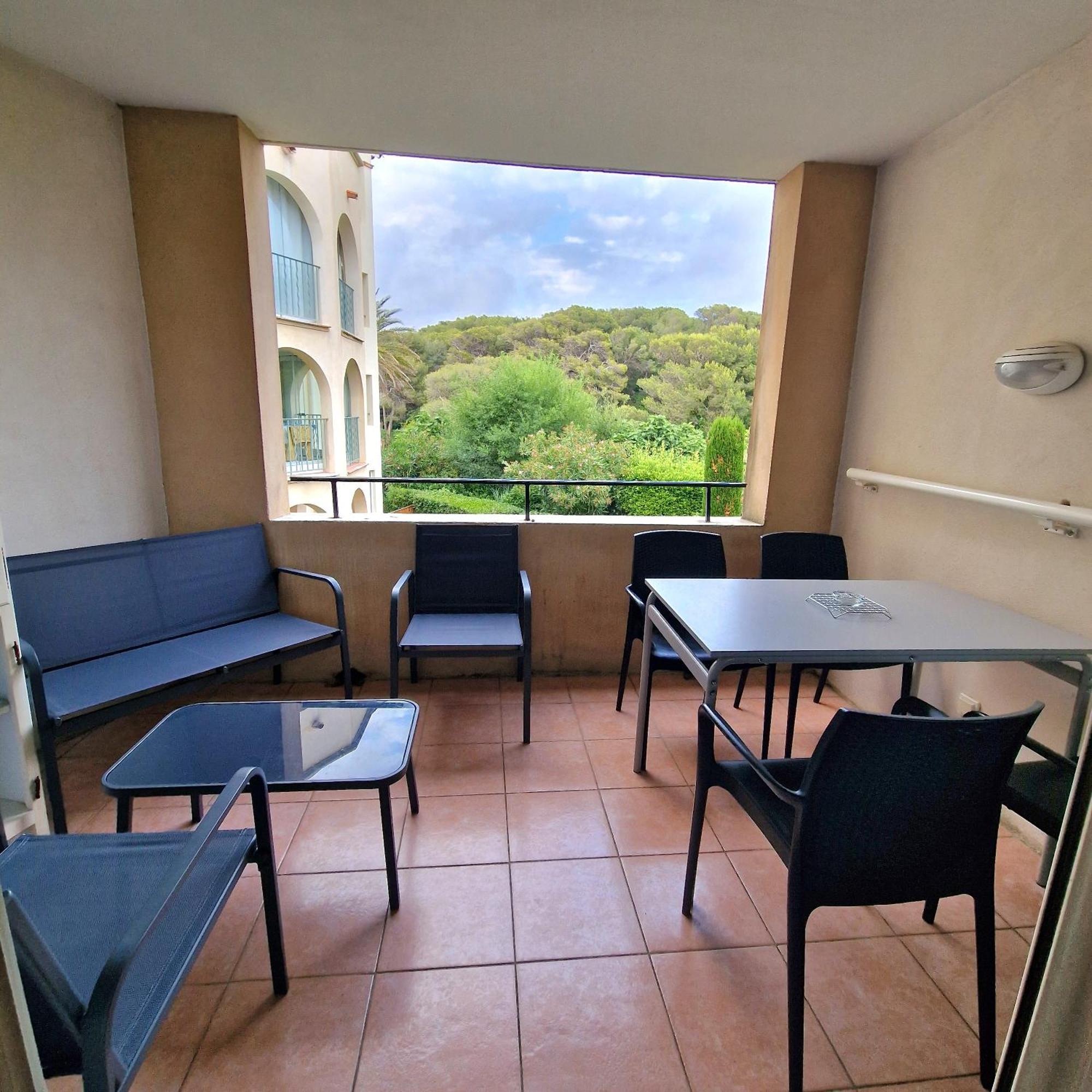 Appartement T2 - Bord De Mer - Piscine Six-Fours-les-Plages Bagian luar foto