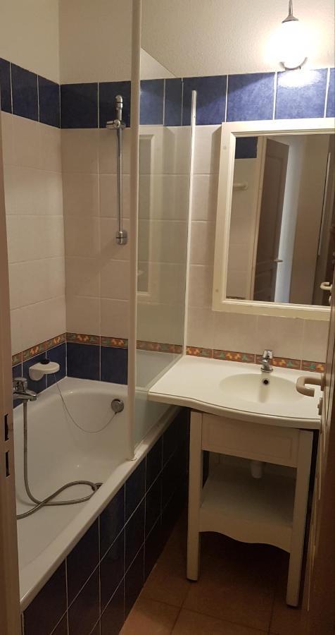 Appartement T2 - Bord De Mer - Piscine Six-Fours-les-Plages Bagian luar foto